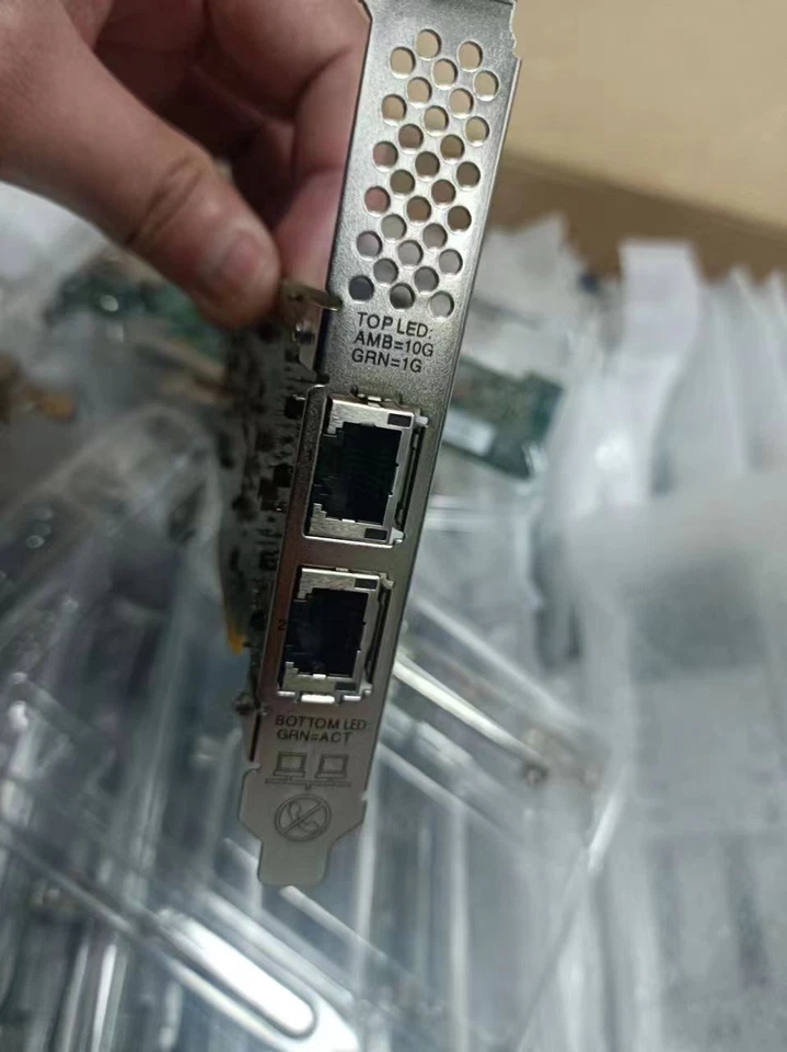 Lenovo Broadcom BCM57416 BCM957416A4160LC Dual-Port 10GB Base-T PCIe 00YK535 NIC - Image 3 of 3