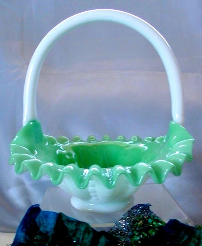 FENTON"MINT+PERF~1940s~SRC"GREEN OVERLAY"BEADED MELON"711"7"BASKET~VINTAGE~GLASS