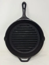 Vintage Lodge Cast Iron Grill Pan Skillet 11″ USA Ribbed Surface Cooking 9TB