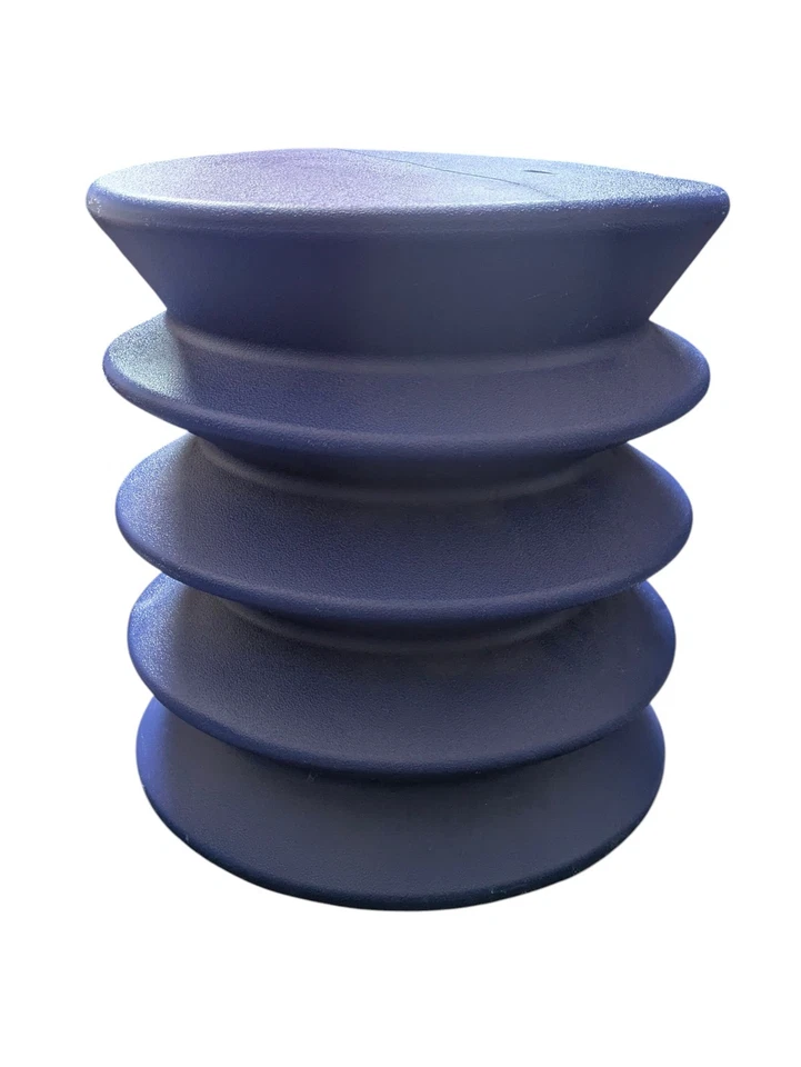 ErgoErgo Black Comfort Posture Lightweight Active Sitting Round Stool Blue  - Image 2 of 4