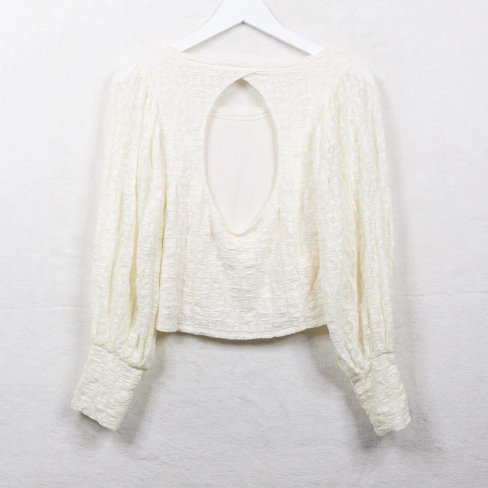 FREE PEOPLE Jasmine Lace Open Back Top Puff Sleeves Balletcore Feminine Sz M - Image 4 of 4
