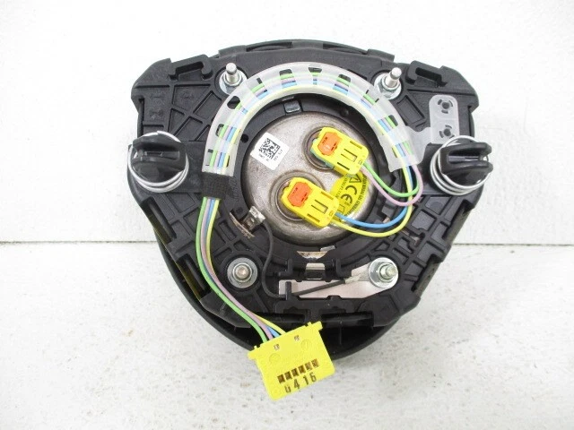 2016 Mercedes Benz GLE550 Driver Wheel Airbag Air Bag OEM LKQ - Image 2 of 4