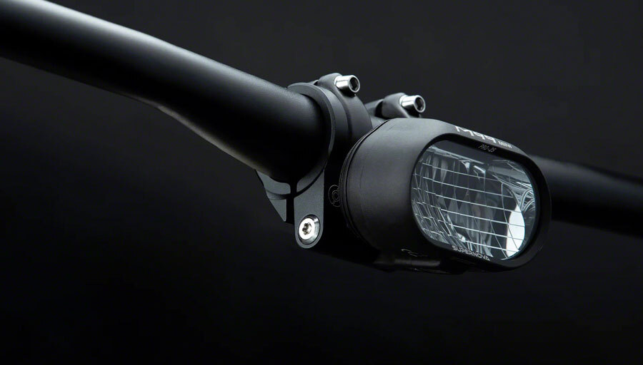 Универсальное крепление на руль Supernova - зажим диаметром 35 мм 10390₽