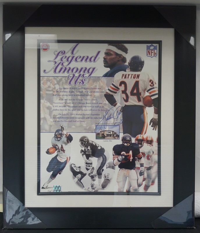 WALTER PAYTON Autographed 16x20 Framed Photo PSA/DNA LOA BEARS HOF SWEETNESS