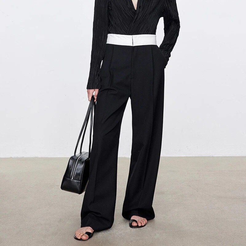 Womens THE ROW Spring Double-pleated Wide-leg High-waisted Straight-leg Pants - Image 3 of 4