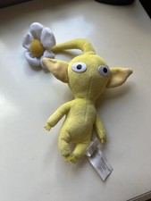 Yellow Pikmin 12  Stuffed Plush Toy 2014 World of Nintendo Jakks Pacific