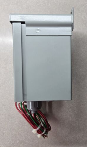 Zooka Energy Saver 1200 KVAR 200 Amp Surge Protection Energy Saver UL Components - Picture 3 of 6
