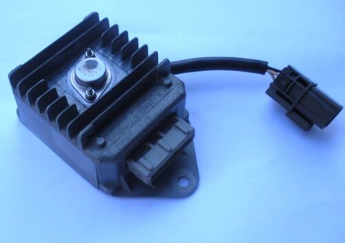 Holden Commodore Ignition Module V8 5.0, EXCHANGE - Picture 1 of 1