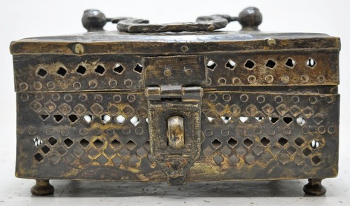 Antique Brass Betel Nuts Jali Cut Supari Box Original Old Hand Crafted Engraved - Picture 2 of 10