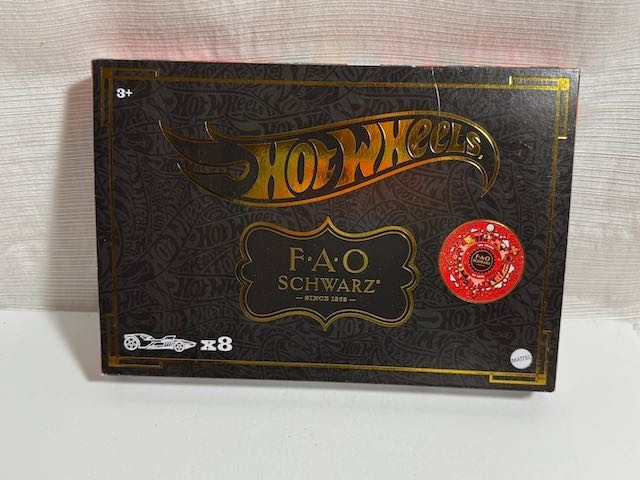 Hot Wheels FAO Schwarz GOLD Complete 8 Car Set - 2022 Target