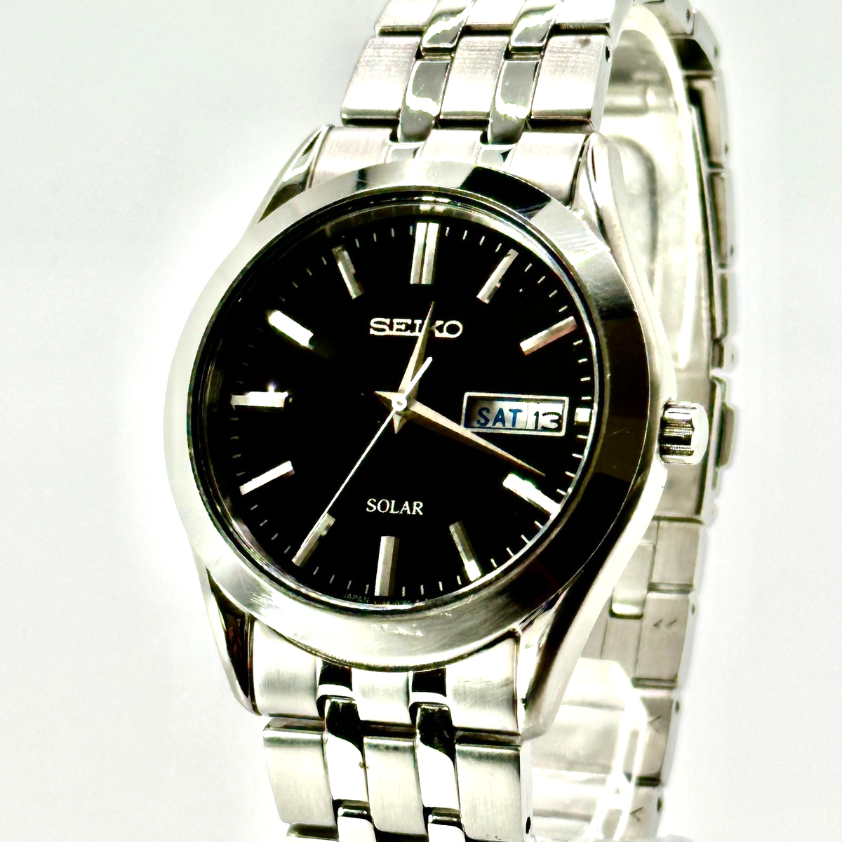 SEIKO V158-0AZ0 Solar Quartz Day Date Black Dial Men's Watch JDM
