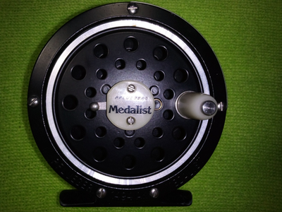 PFLUEGER Medalist 1494 AK フライリール フルーガー Pflueger