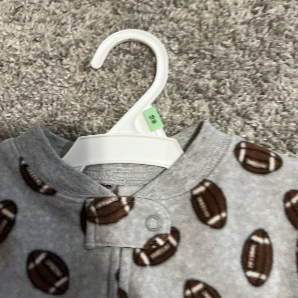 NUEVO CON ETIQUETAS Okie Dokie Manta para Dormir Fútbol Niños Vellón Talla 18 Meses Foto 3 de 4