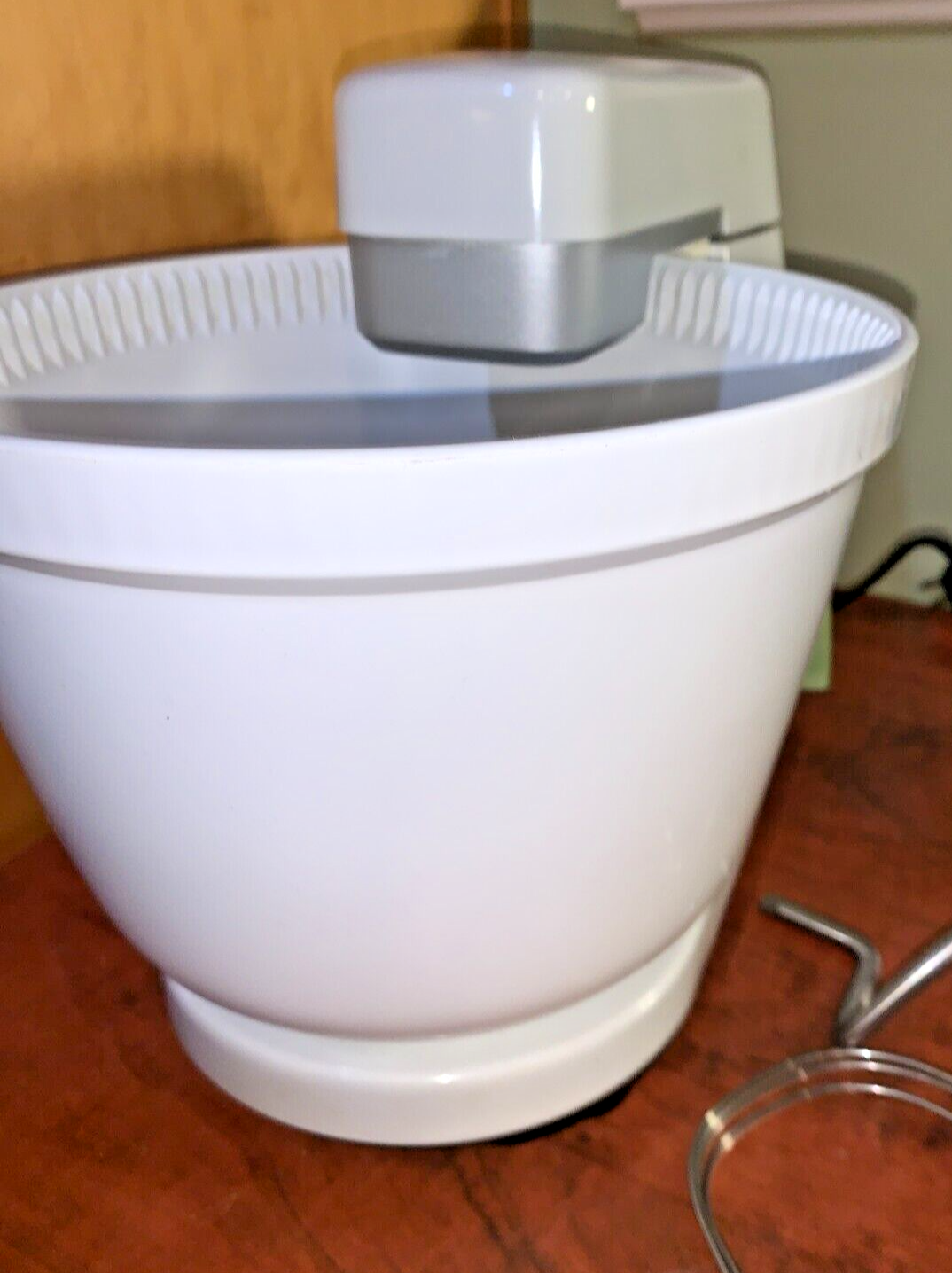 Braun KM 32 Kitchen Mixer with Bowls Whisk Dough Hook eBay