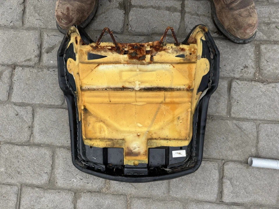 CAT Caterpillar D3C Series 3 Upper Seat Back Pad - Image 2 of 2