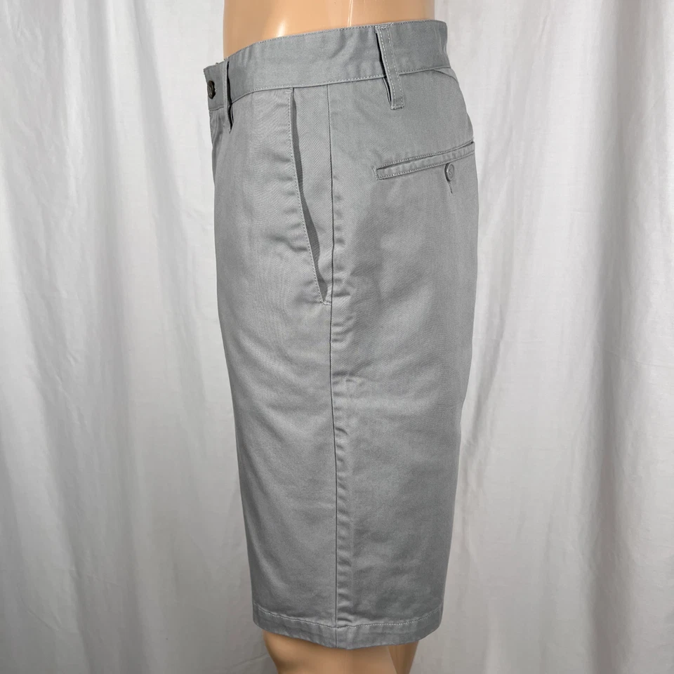 Volcom Men's 32W Gray Frickin Solid Chino Skate Shorts - Image 4 of 4