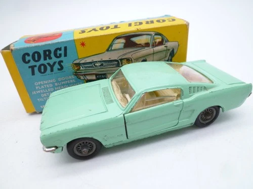 VINTAGE CORGI TOYS 320 FORD MUSTANG FASTBACK 2+2 IN ORIGINAL BOX 1965-67