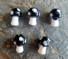 5 - Black Glass Mushroom Beads, Toadstool Beads, Jewelry Charms