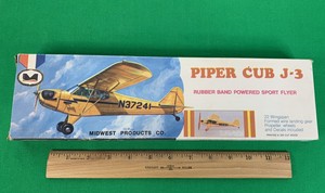 piper cub model airplane