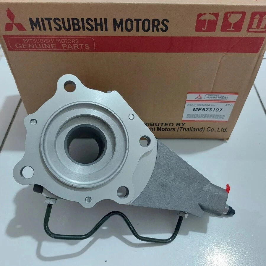 For Mitsubishi Fuso Canter FE-8 4M51 Clutch Slave Cylinder Release Bearing OEM - Image 2 of 4