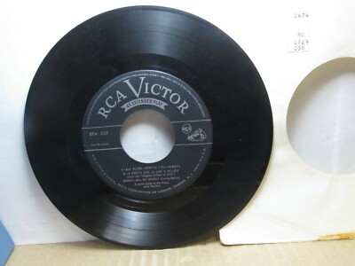 Old 45 RPM Record - RCA Victor EPA 305 - Frankie Carle EP - Cocktail Time - 4sgs