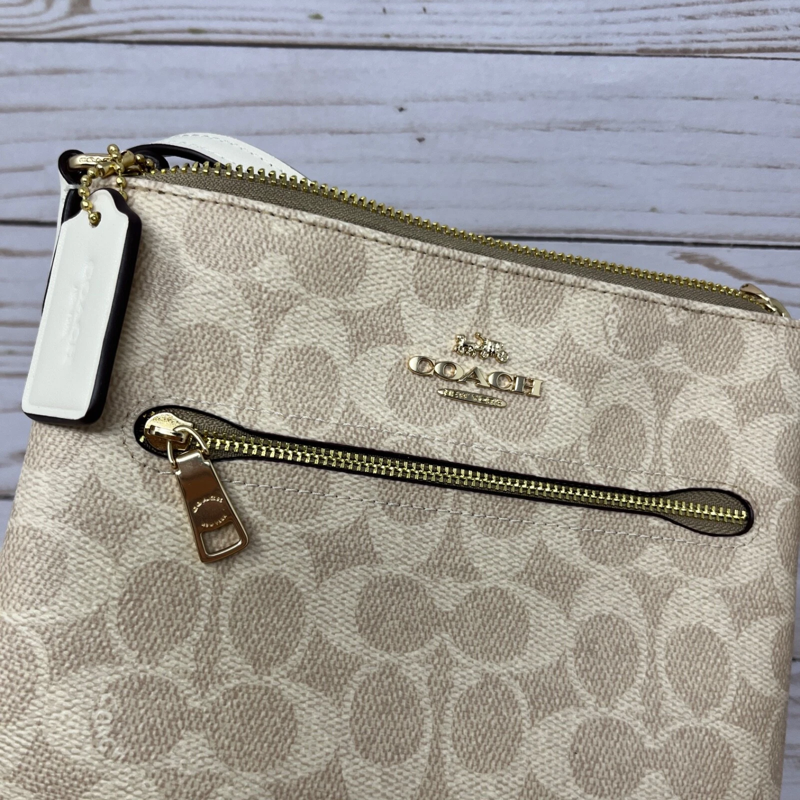 Borsa a tracolla Coach Mini Rowan File Marrone Gesso Nuova con difetto estetico