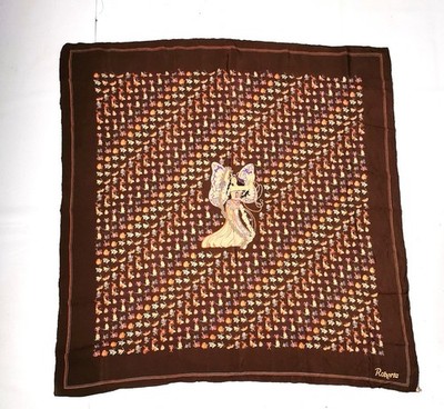 Roberta. Seidentuch. Gebraucht in gutem Zustand. 100% Seide. 89cm*89cm