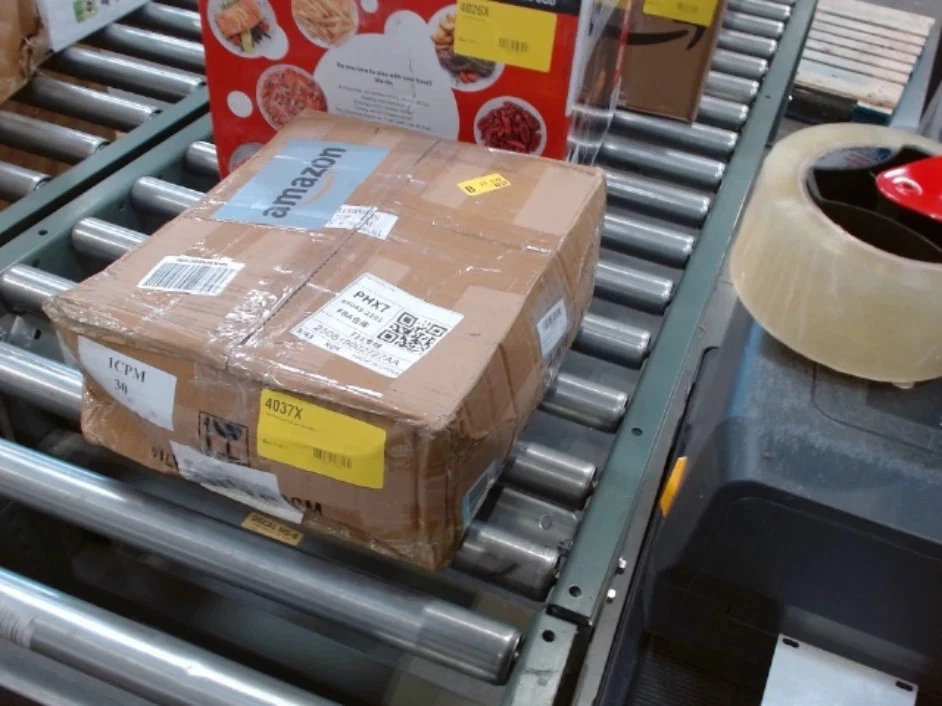 Thyle 100 Pcs Metal Scan Hook with Label Holder for 1/8" to 1/4" Pegboard,8 Inch - Image 2 of 3