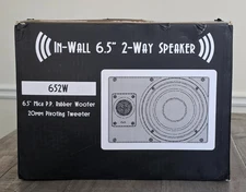652W In-Wall 6.5-inch Two Way Speaker with 20mm Pivoting Tweeter *New Damage Box