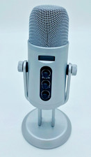 Amazon Basics Pro USB Condenser Microphone Silver Podcast Streaming Desktop Mic