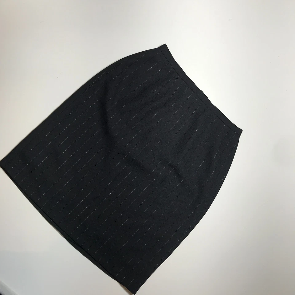 Falda lápiz Karen Scott para mujer 4P negra brillante a rayas hasta la rodilla carrera Foto 2 de 4