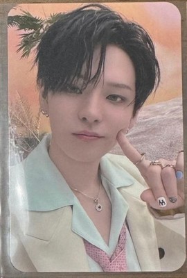 TREASURE YOSHI 3rd Mini Album ''LOVE PULSE'' Photo Card, Venue Limited C *
