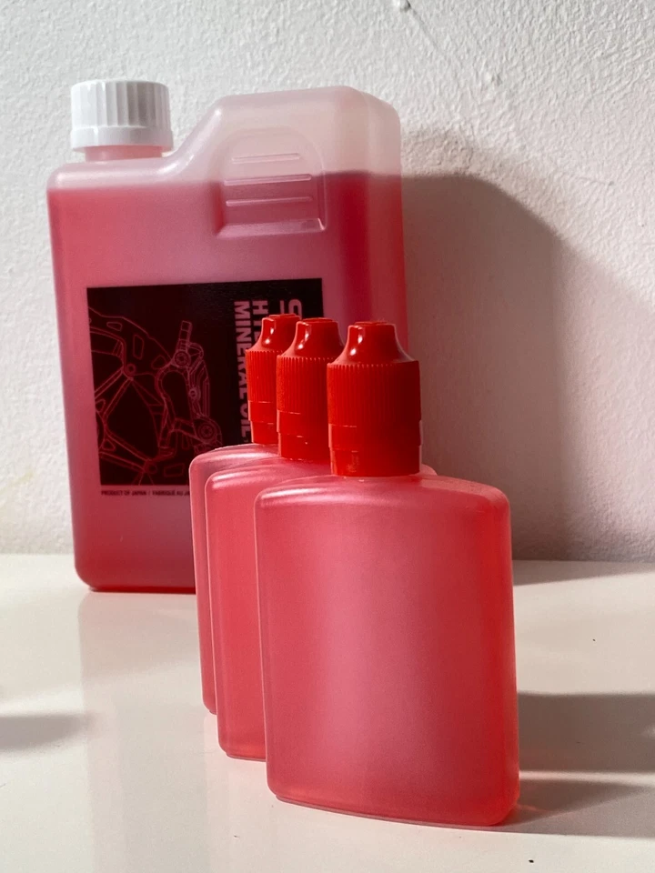 60ml Olio Shimano Originale Minerale x Freni a Disco bici da corsa MTB Gravel - Immagine 2 di 4