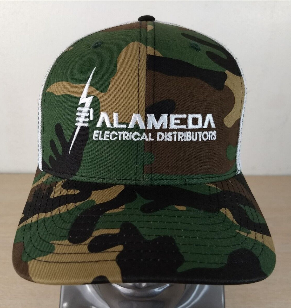 ALAMEDA ELECTRICAL DISTRIBUTORS ADJUSTABLE SNAPBA… - image 1