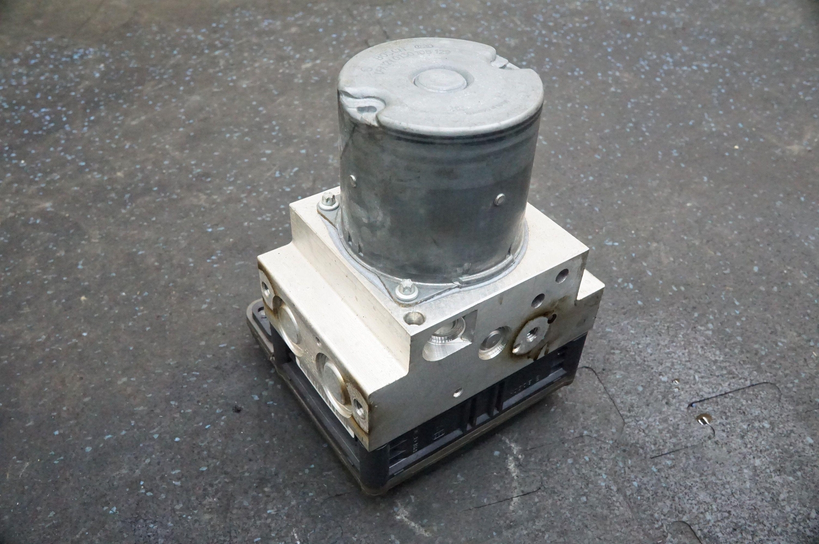 Anti Lock ABS Brake Pump Module Assembly ASR 286009 OEM Ferrari FF 2011-16