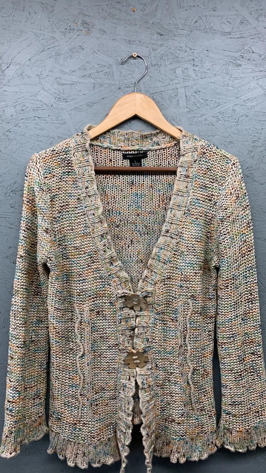 BCBG MaxAzria Cardigan Women’s Large Multicolor Knit Flower Button Sweater - Image 2 of 4