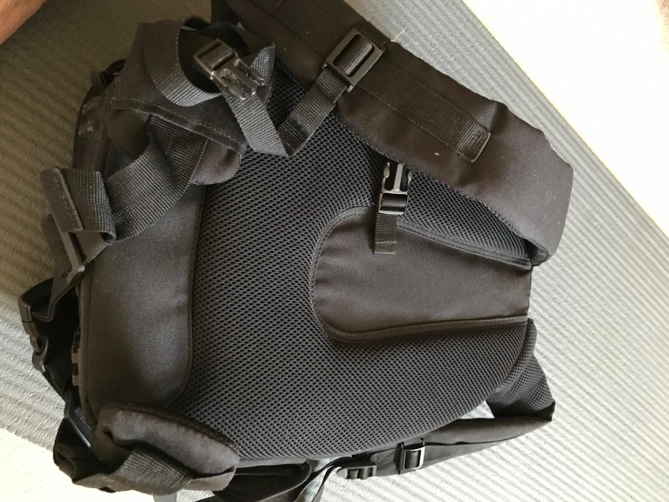 Mochila de fotografía Mantona Azurit (para réflex con lente adjunta, otras lentes) Foto 3 de 4