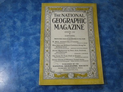ANTIQUE NATIONAL GEOGRAPHIC August 1929 BRILLIANT COSTUMES ON BRITTANY COAST