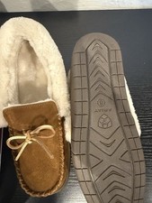 Ariat Women's Ivy Suede Moccasin Slipper Size 8