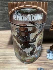 Lego Bionicle Lot Of 4 (8561, 8565, 8739, 8602)