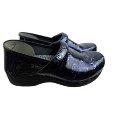 Dansko XP 2.0 Clogs Womens 10.5 11 41 Patent Leather Blue Black Silver Pattern