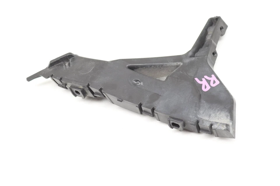 AUDI TT RS QUATTRO 2018-2023 - Soporte de montaje de parachoques superior derecho trasero/guía Foto 2 de 4