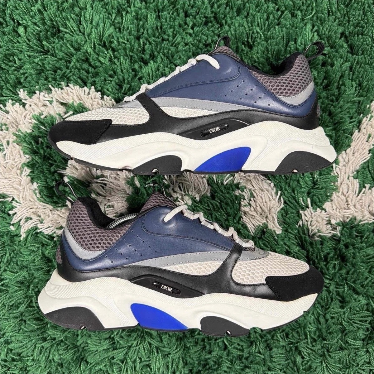 Preços baixos em Dior B22 White Blue | eBay