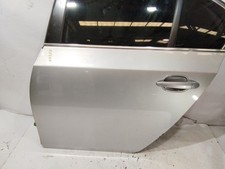 Porte arrière et accessoires BMW 530