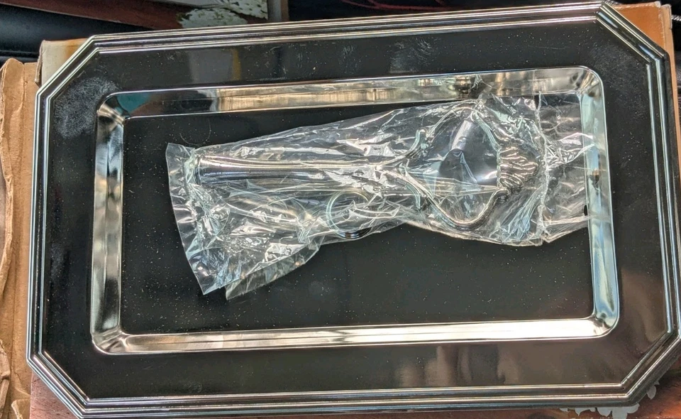 New Studio Silversmiths Silver Tone Rectangular Tray with Handle Lot#0300 - Image 3 of 3