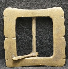 WL11108 GREAT VINTAGE 1970s CLASSIC TONGUE TYPE SOLID BRASS UNISEX BELT BUCKLE