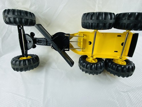 Tonka 2012 Yellow 18" Road Grader #92510 Metal & Plastic - Picture 18 of 19
