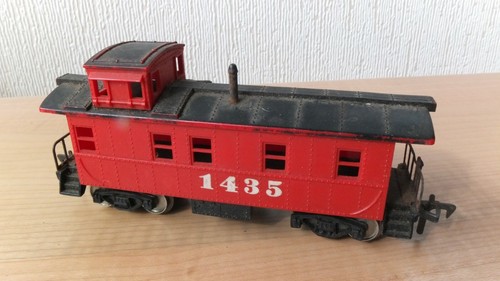 Fleischmann HO US Begleitwagen 1435 in rot mit Kuppeldach, ohne Verpackung | Condition: Used