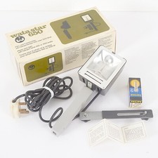 WATA-STAR 650 FOTO CINE LAMPA HALOGENOWA Z UCHWYTEM UCHWYTU APARATU - 240v 1000w