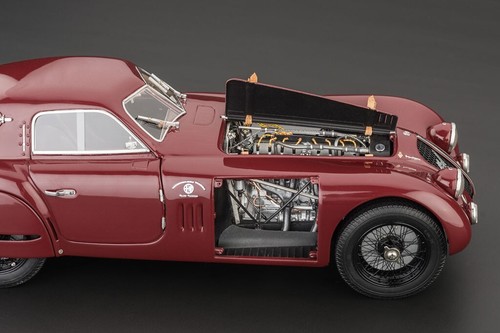 CMC Alfa Romeo 8C 2900B Speciale Touring Coupè, 1938 1/18. M-107 - Picture 8 of 12
